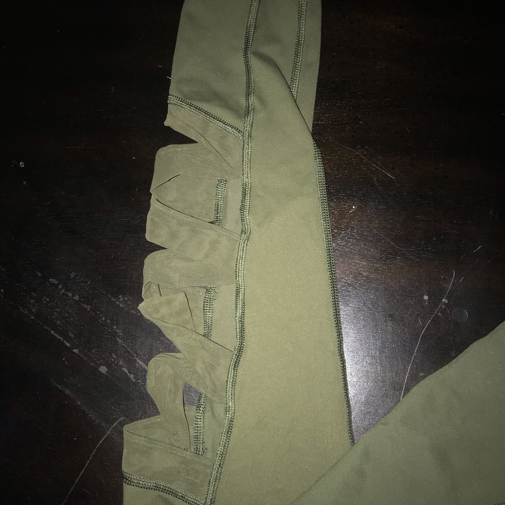 Victoria Secret cut out leggings